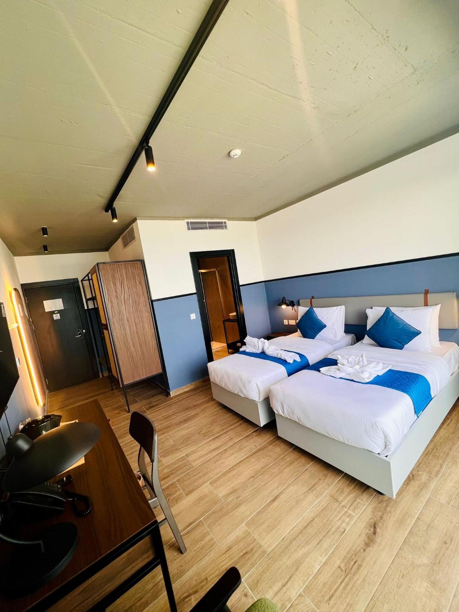 South32 Hotel Birżebbuġa Exterior foto